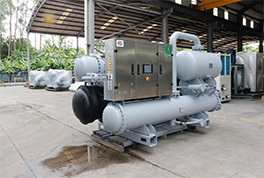 “宏星”牌特色不銹鋼滿液式螺桿冷水機(jī)，滿血防腐buff