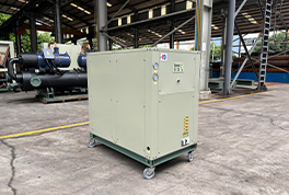 簡單方便，工業(yè)箱式冷水機開辟新市場